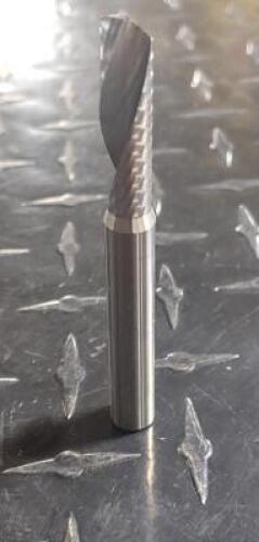 DESCRIPTION: (1) SOLID CARBIDE SINGLE EDGE UP CUT BIT BRAND/MODEL: ONSRUD 63-627 RETAIL$: 124.35 SIZE: 3/4" DIAM 1-3/4" LOC QTY: 1