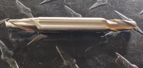 DESCRIPTION: (1) COBALT DOUBLE END SQ. END MILL BRAND/MODEL: HERTEL 87150744 RETAIL$: $27.78 SIZE: 5/16" DIA 9/16" LOC 3/8" SH QTY: 1