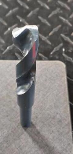 DESCRIPTION: (1) HSS SILVER&DEMING DRILL BRAND/MODEL: INTERSTATE 01340421 RETAIL$: $31.50 SIZE: 21/32" 1/2" SD QTY: 1