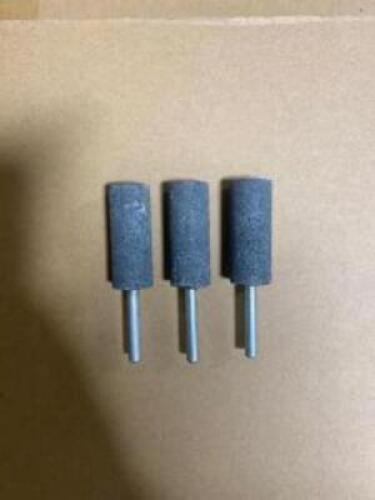 DESCRIPTION: (2) PACKS OF (25) CRYSTOLON MOUNTED WHEEL BRAND/MODEL: NORTON/66253376268 INFORMATION: TREAT-WAX/GRAIN & GRADE: 37C46-TVM RETAIL$: 50.00