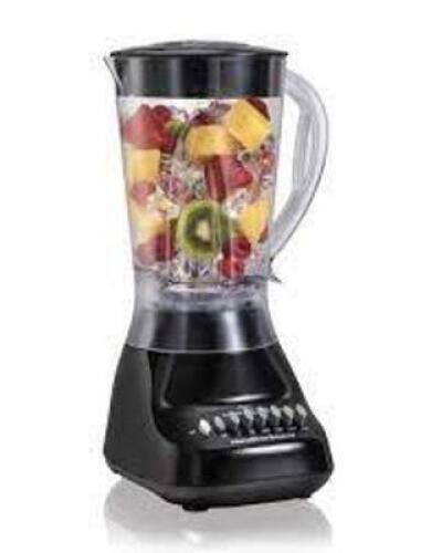 DESCRIPTION: (1) SMOOTHIE BLENDER BRAND/MODEL: HAMILTON BEACH $50190 INFORMATION: BLACK AND WHITE DOT RETAIL$: $25.00 EA SIZE: 56 OZ QTY: 1