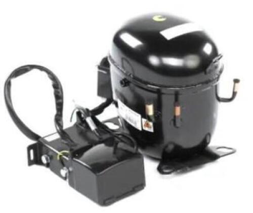 DESCRIPTION: (1) COMPRESSOR BRAND/MODEL: EMBRACO/NT2210UV INFORMATION: BLACK/115V/60HZ RETAIL$: 1,414.91 SIZE: 9"L X 12"W X 7"H QTY: 1