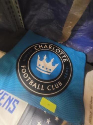 DESCRIPTION: (5) RALLY TOWELS BRAND/MODEL: CHARLOTTE FOOTBALL CLUB QTY: 5