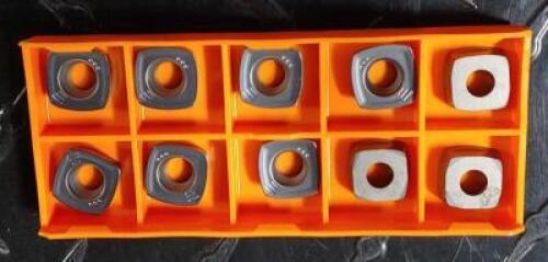 (10) CARBIDE MILLING INSERTS