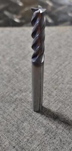 (1) SOLID CARBIDE SQ. END MILL