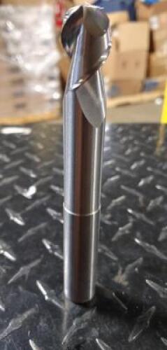 (1) HIGH PERFORMANCE CARBIDE REDUCED NECK END MILL