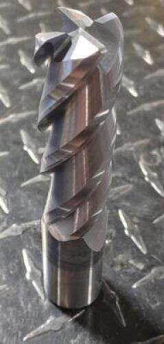(2) SOLID CARBIDE SQ END MILLS