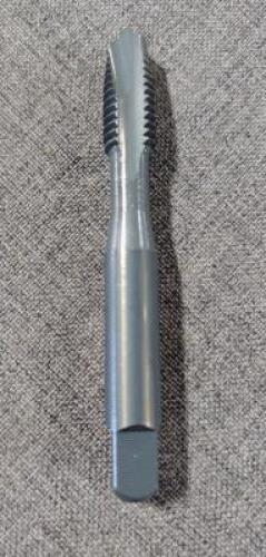 (2) OSG HSS SPIRAL POINT TAPS