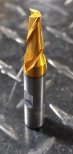 (1) HSS SQ. END MILL