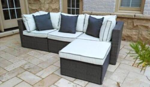 HAMPTON SECTIONAL SET PIECES