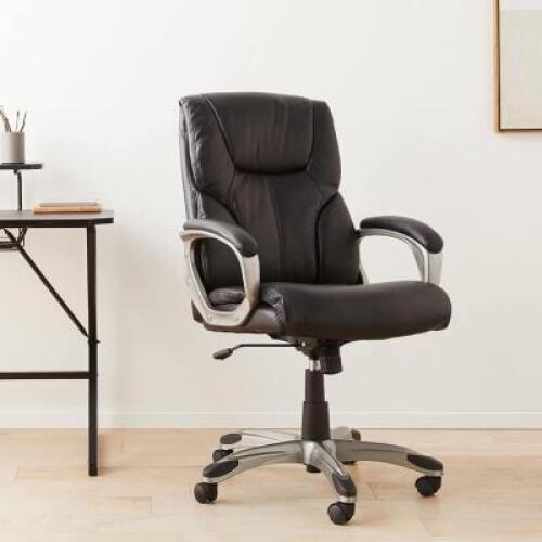 AMAZON BASICS EXECUTIVE HOME OFFICE DESK CHAIR