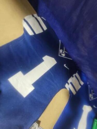 DESCRIPTION: (5) RALLY TOWELS BRAND/MODEL: YALE COLLEGE QTY: 5