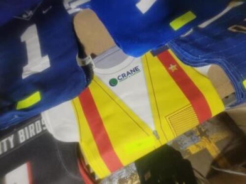 DESCRIPTION: (5) RALLY TOWELS BRAND/MODEL: CRANE FREIGHT AND CARTAGE QTY: 5