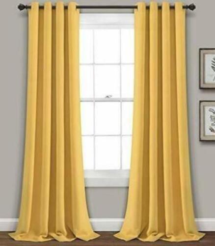 (1) INSULATED BLACKOUT LINING ROOM