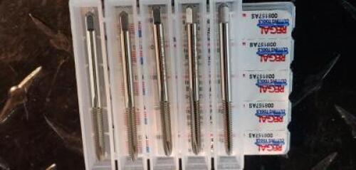 DESCRIPTION: (10) HSS SPIRAL POINT TAPS BRAND/MODEL: REGAL CUTTING TOOLS 66117284 RETAIL$: $ 15.68 EA SIZE: #6-32 UNC QTY: 10