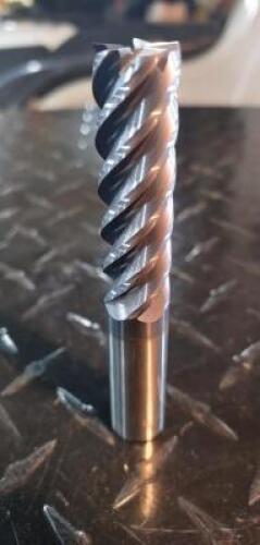 DESCRIPTION: (2) 5 FLUTE SQ FINISHING END MILL BRAND/MODEL: DATA FLUTE MHM50625C11 RETAIL$: 146.8 SIZE: 5/8" CUT AND SHANK 2-1/8" LOC QTY: 2