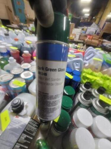 DESCRIPTION: (6) GLOSS SPRAY PAINT BRAND/MODEL: CLASS 3 SOLUTIONS BD1345 INFORMATION: DARK GREEN RETAIL$: $8.48 EA SIZE: 12 OZ QTY: 6