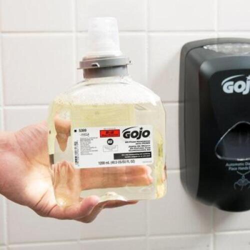 DESCRIPTION: (4) FOAMING HAND SOAP WITH PCMX BRAND/MODEL: GOJO RETAIL$: $20.00 EA SIZE: 1200 ML QTY: 4