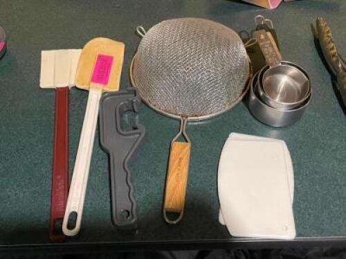 DESCRIPTION: (1) LOT OF ASSORTED UTENSILS AND SMALL WARES. LOCATION: SEATING THIS LOT IS: ONE MONEY QTY: 1