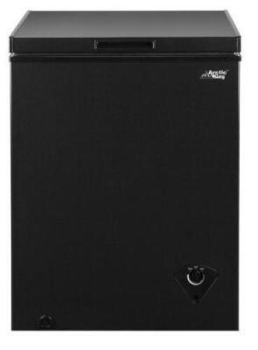 DESCRIPTION: (1) CHEST FREEZER BRAND/MODEL: ARTIC KING/ARC050S0ARBB INFORMATION: BLACK/CAPACITY: 5.0 CU-FT RETAIL$: 197.00 SIZE: 24.9"L X 21.7"W X 33.