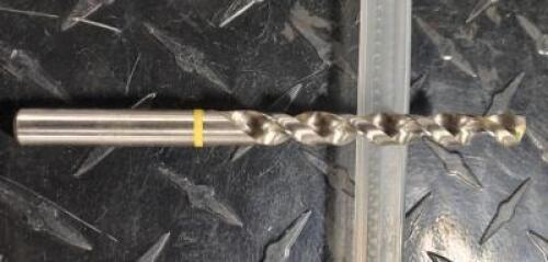 DESCRIPTION: (3) VANDIUM HSS JOBBER DRILL BRAND/MODEL: ACCUPRO 02372597 RETAIL$: 22.58 SIZE: 11/32" QTY: 3