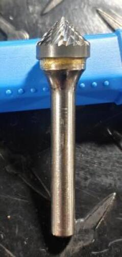 DESCRIPTION: (1) CARBIDE DOUBLE CUT CONE BURR BRAND/MODEL: SGS PRO 14978 RETAIL$: 39.72 SIZE: 1/2: CUT DIA 1/4" SD QTY: 1