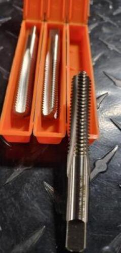 DESCRIPTION: (3) HSS BOTTOMING HAND TAP BRAND/MODEL: HERTEL 02384147 RETAIL$: 11.78 SIZE: 3/8-16 UNC QTY: 3