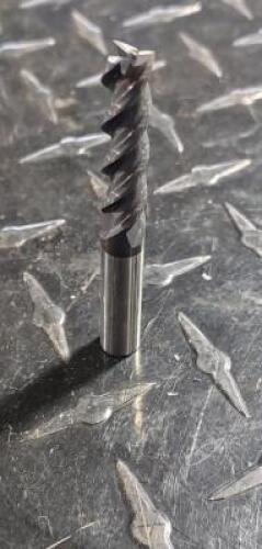 DESCRIPTION: (2) VIPER CARBIDE SQ END MILL BRAND/MODEL: DESTINY TOOLS VIPER RETAIL$: $56.70/EA SIZE: 5/16" DIA 1-1/8" LOC QTY: 2