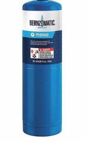 DESCRIPTION: (4) FUEL CYLINDER BRAND/MODEL: BERNZOMATIC/333670 INFORMATION: BLUE/PROPANE RETAIL$: 10.78 EACH SIZE: 14.1 OZ. QTY: 4