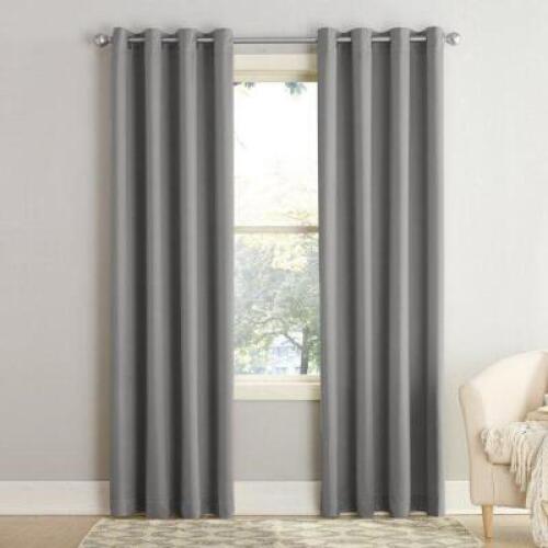 DESCRIPTION: (2) BLACKOUT BACK TAB CURTAINS BRAND/MODEL: SUN ZERO/068-09-4177 INFORMATION: SILVER RETAIL$: 16.39 EACH SIZE: 46" X 96" QTY: 2