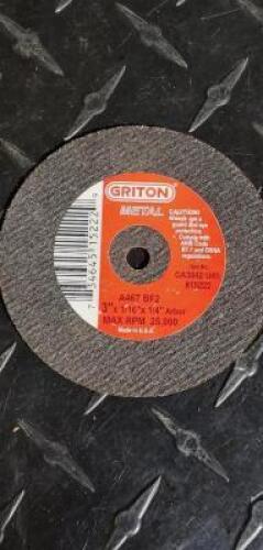 DESCRIPTION: (1) BOX OF (50) 46 GRIT ALUMINUM OXIDE CUTOFF WHEELS BRAND/MODEL: GRITON 05864756 RETAIL$: $150.50 SIZE: 3 X 1/16", 1/4" DIA HOLE QTY: 1