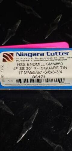 DESCRIPTION: (1) HSS STEEL SQ, END MILL BRAND/MODEL: NIAGARA 45546884 RETAIL$: $66.77 SIZE: 0.669" DIA 1-5/8" LOC 5/8" SD QTY: 1