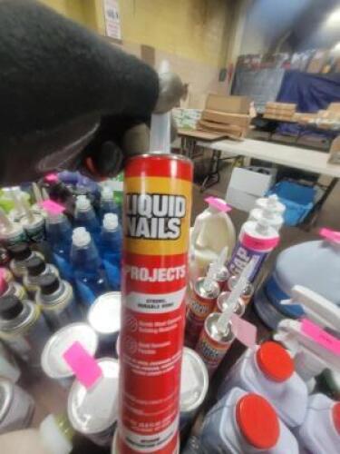 DESCRIPTION: (6) TAN LATEX CONSTRUCTION ADHESIVE BRAND/MODEL: LIQUID NAIL INTERIOR PROJECTS RETAIL$: $5.00 EA SIZE: 10 OZ QTY: 6