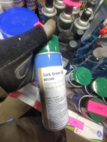 DESCRIPTION: (6) GLOSS SPRAY PAINT BRAND/MODEL: CLASS 3 SOLUTIONS BD1345 INFORMATION: DARK GREEN RETAIL$: $8.48 EA SIZE: 12 OZ QTY: 6