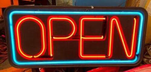 DESCRIPTION: NEON OPEN SIGN SIZE: 24"X16" QTY: 1