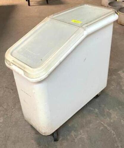 DESCRIPTION: ROLLABOUT INGREDIENTS BIN QTY: 1