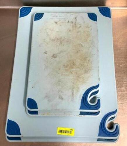 DESCRIPTION: (4) CUTTING BOARDS SIZE: 24"X18" AND 18"X12" QTY: 4