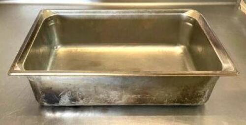 DESCRIPTION: (2) FULL SIZE STAINLESS STEEL PANS SIZE: 6" DEEP QTY: 2