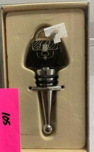 BLACK PURSE WINE BOTTLE TOPPER