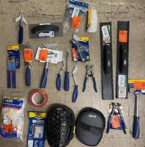 LARGE GROUP OF TILE INSTALLATION TOOLS AND ACCESSORIES