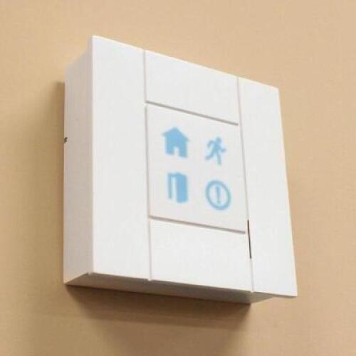 WIRELESS 4-CHANNEL DOOR BELL AND ALERT KIT