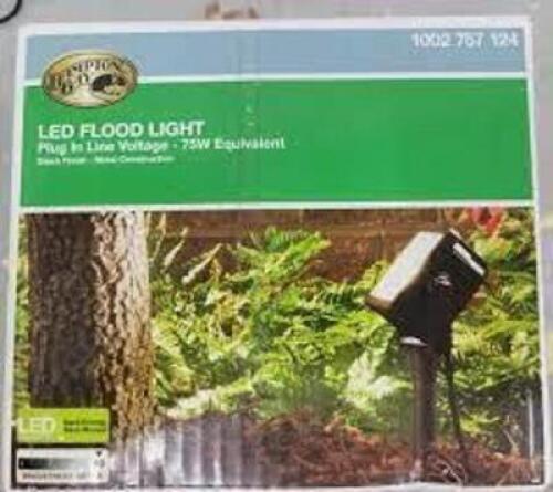 (4) LINE VOLTAGE BLACK OUTDOOR INTEGRATED LED LANDSCAPE FLOOD LIGHT