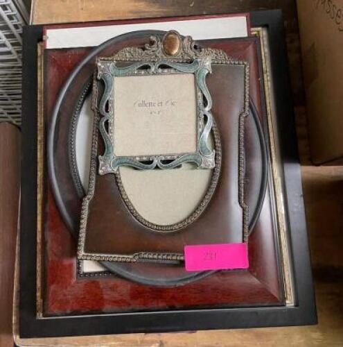 LARGE ASSORTMENT OF PICTURE FRAMES (SEE ADDITIONAL PHOTOS)