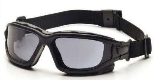 DESCRIPTION: (2) PACKS OF (12) I-FORCE SAFETY GLASSES BRAND/MODEL: PYRAMEX/SB7020SDT INFORMATION: MATTE BLACK/GRAY-INNER RETAIL$: 220.60 PER PK OF 12