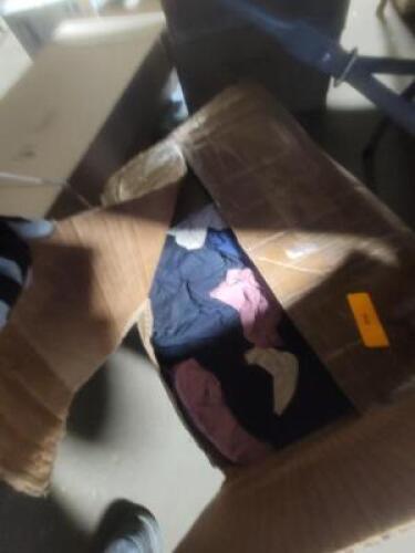 DESCRIPTION: (1) BOX OF MISC RAGS QTY: 1