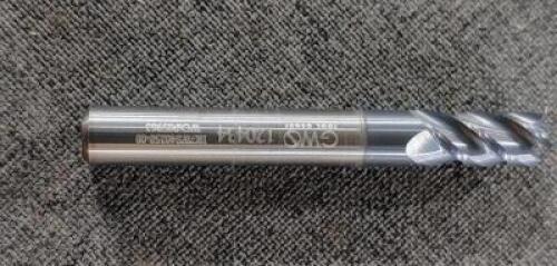 DESCRIPTION: (2) SOLID CARBIDE SQ ENDN MILL BRAND/MODEL: GWS 120434 RETAIL$: $ 62.42 EA SIZE: 1/4" DIAM 1/2" LOC QTY: 2