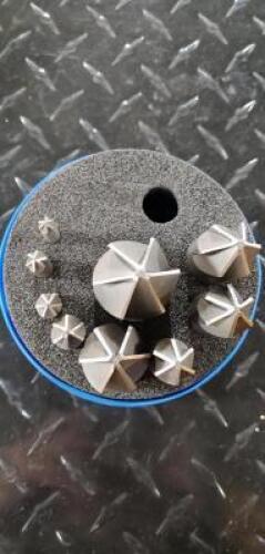 DESCRIPTION: (1) 82 DEG. COBALT SINGLE END COUNTERSINK SET BRAND/MODEL: INTERSTATE 63328090 INFORMATION: (9) PIECE SET RETAIL$: 386.82 SIZE: 3/16 TO 1