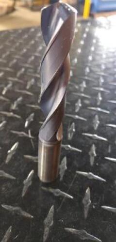 DESCRIPTION: (1) RECOATED/REGROUND COOLANT FED DRILL BRAND/MODEL: KENNAMETAL RGCSF18 RETAIL$: 121.91 QTY: 1