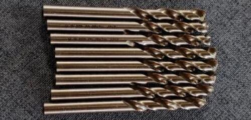 DESCRIPTION: (8) COBALT SCREW MACHINE DRILL BIT BRAND/MODEL: PRECISION TWIST DRILL 78546504 RETAIL$: 40 SIZE: #15 QTY: 8