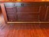 22' MAHOGANY WOOD BAR FRONT AND BACK SYSTEM - WITH PANEL BAR FRONT / BRASS RAIL / (4) - USB PORTS / (8) COAT HOOKS - 21